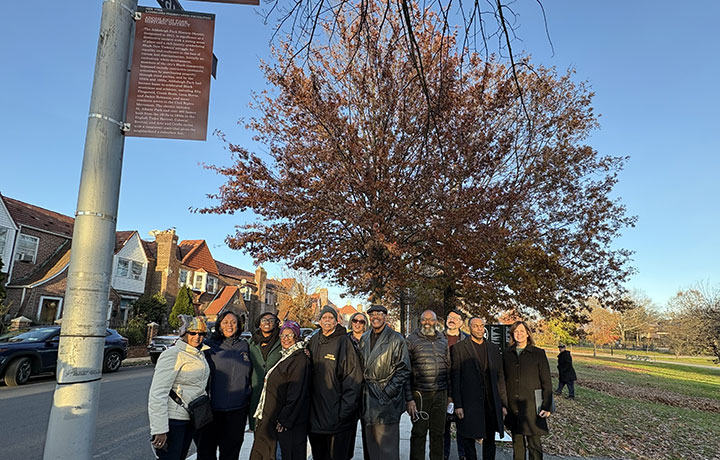 LPC Unveils New Historic District Markers In St. Albans, Queens