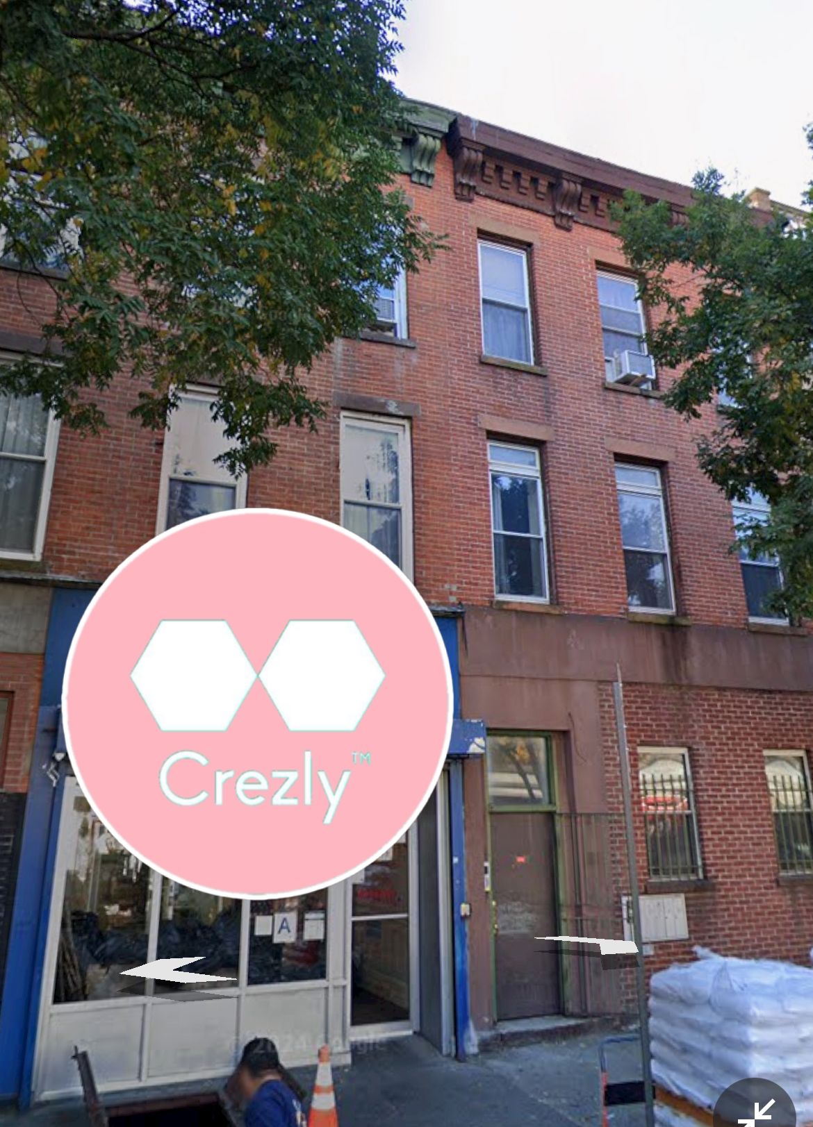 Off-market commercial real estate listing on Crezly