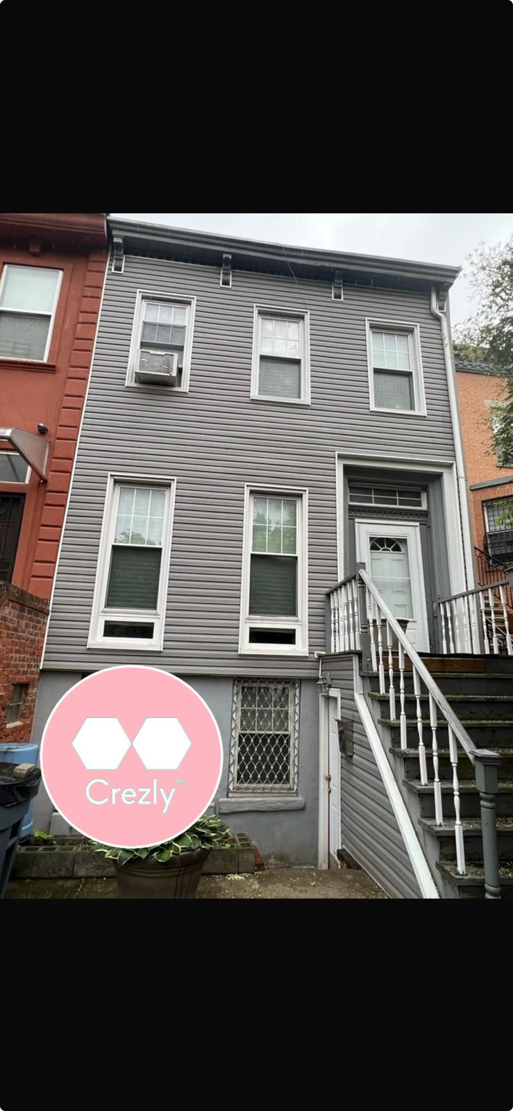 Off-market commercial real estate listing on Crezly