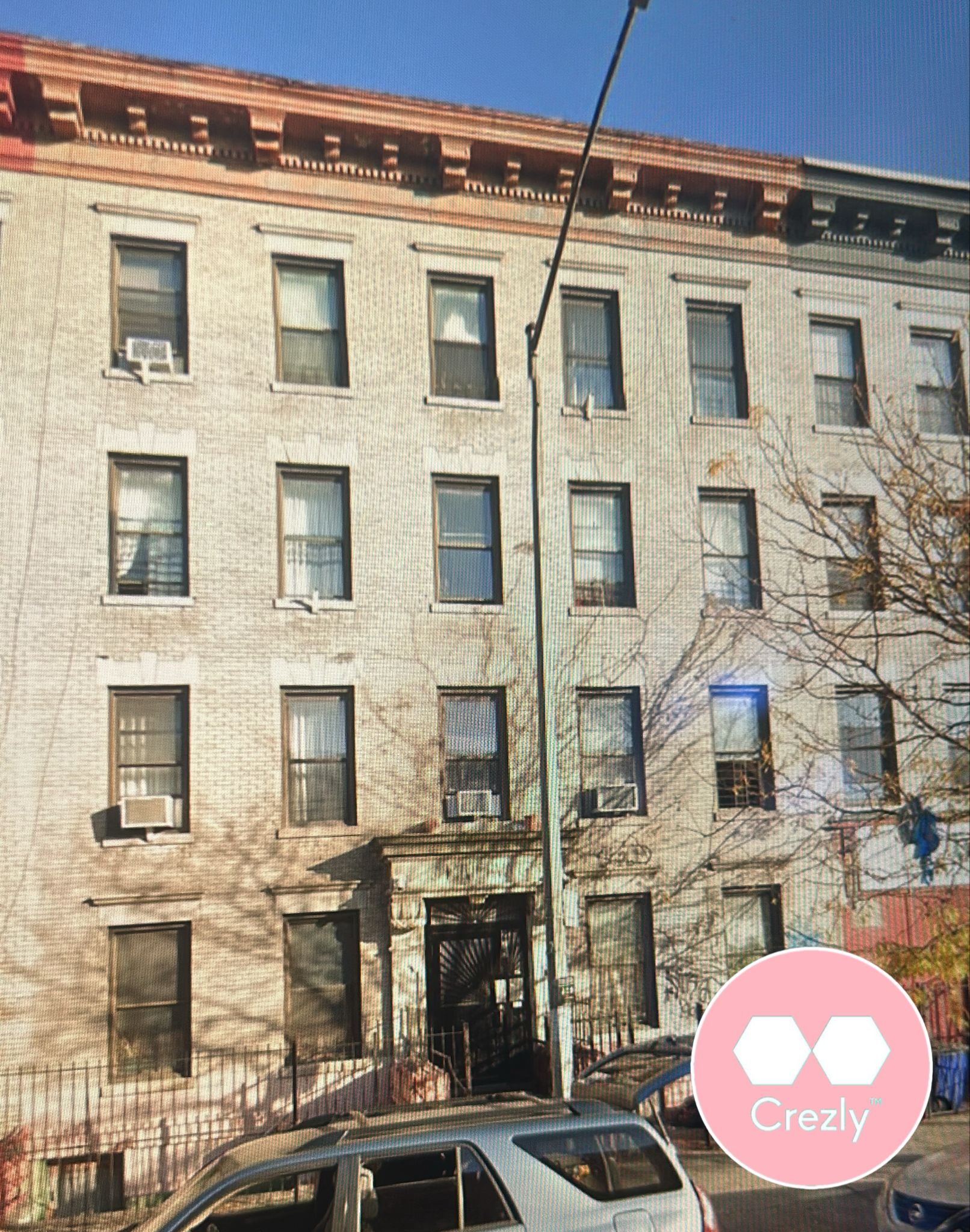 Off-market commercial real estate listing on Crezly