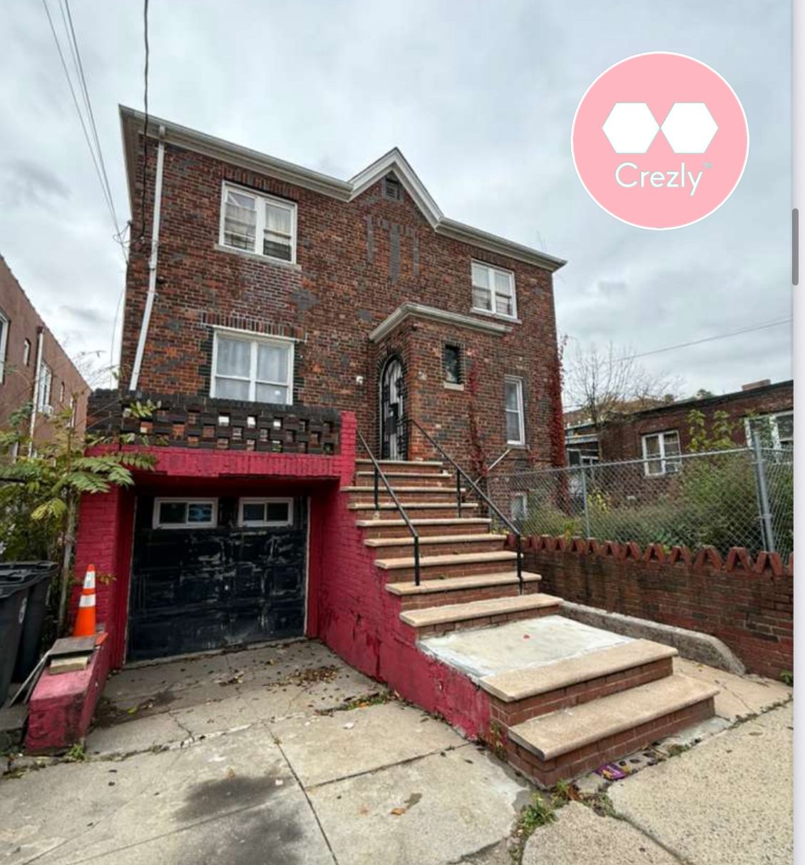 Off-market commercial real estate listing on Crezly