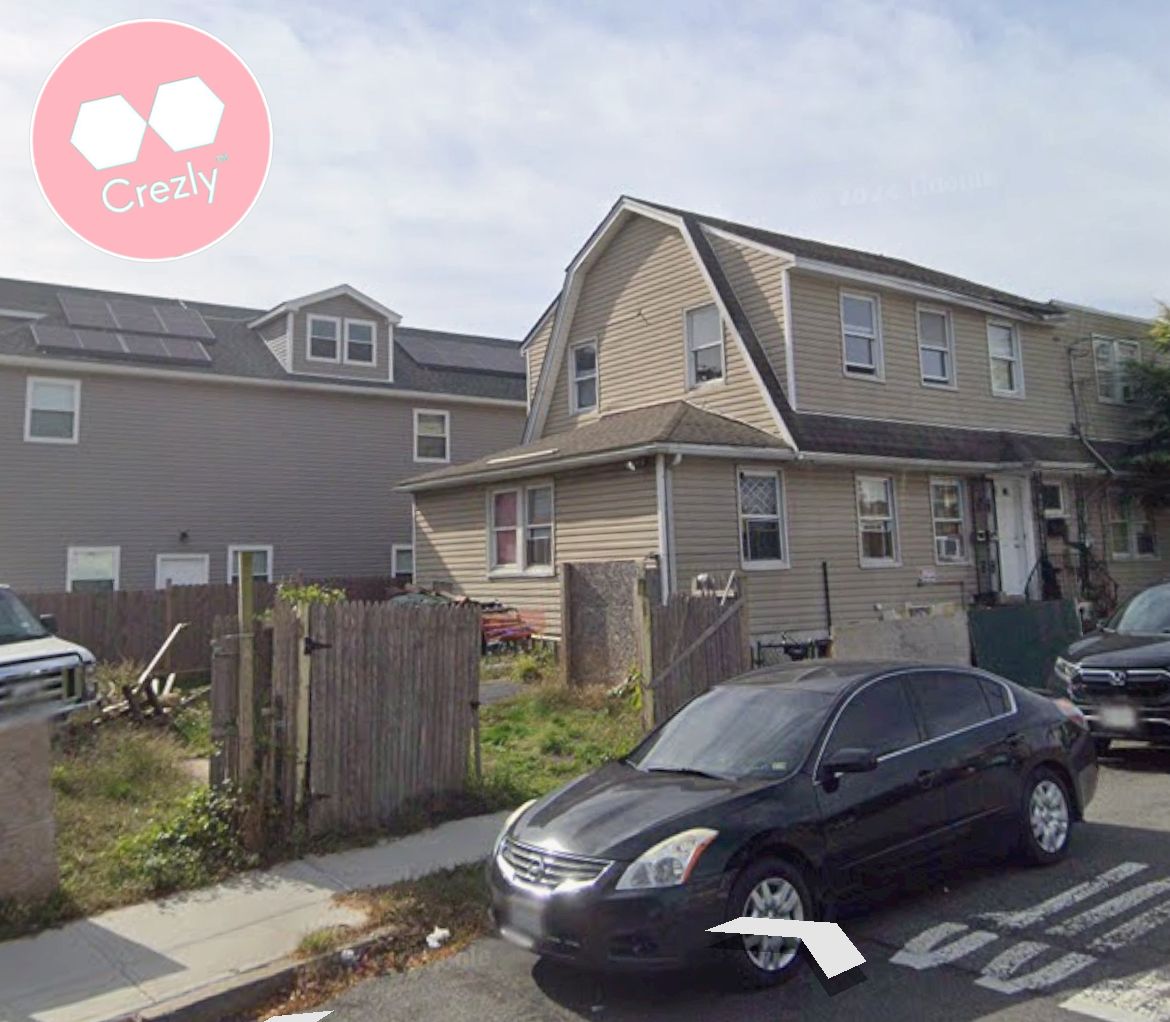 Off-market commercial real estate listing on Crezly