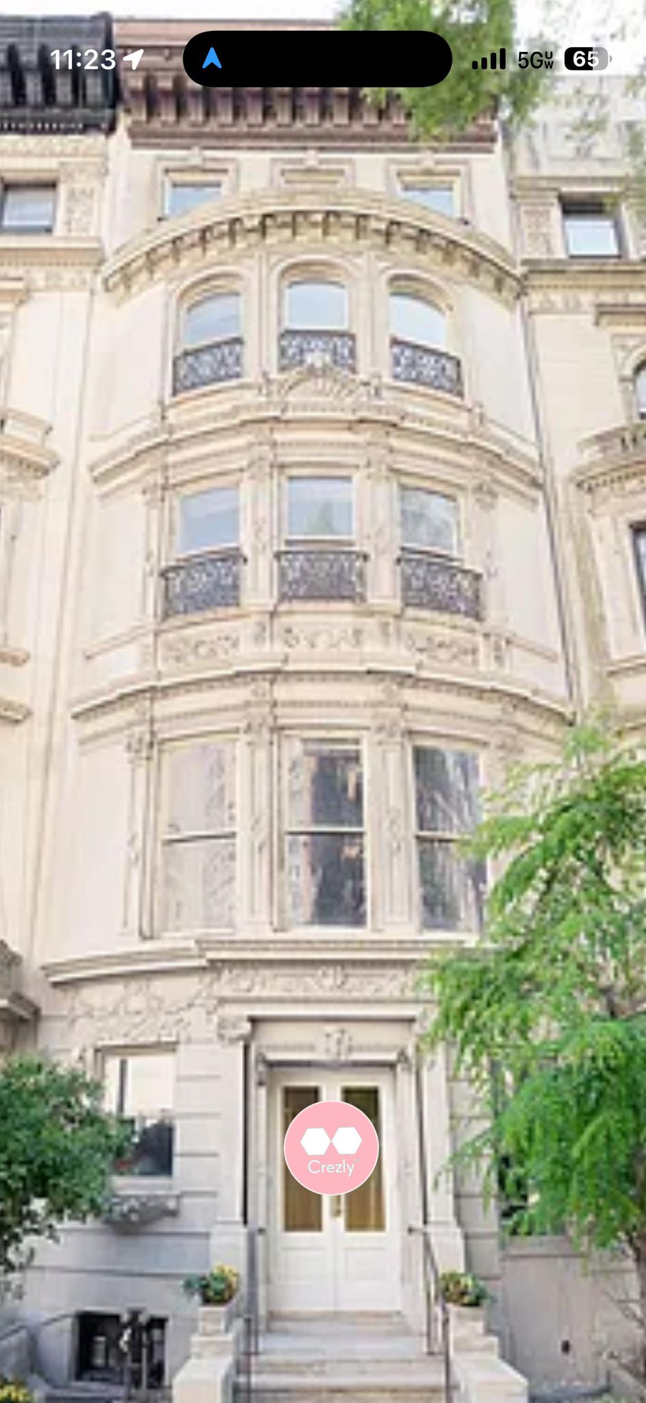 Off-market commercial real estate listing on Crezly