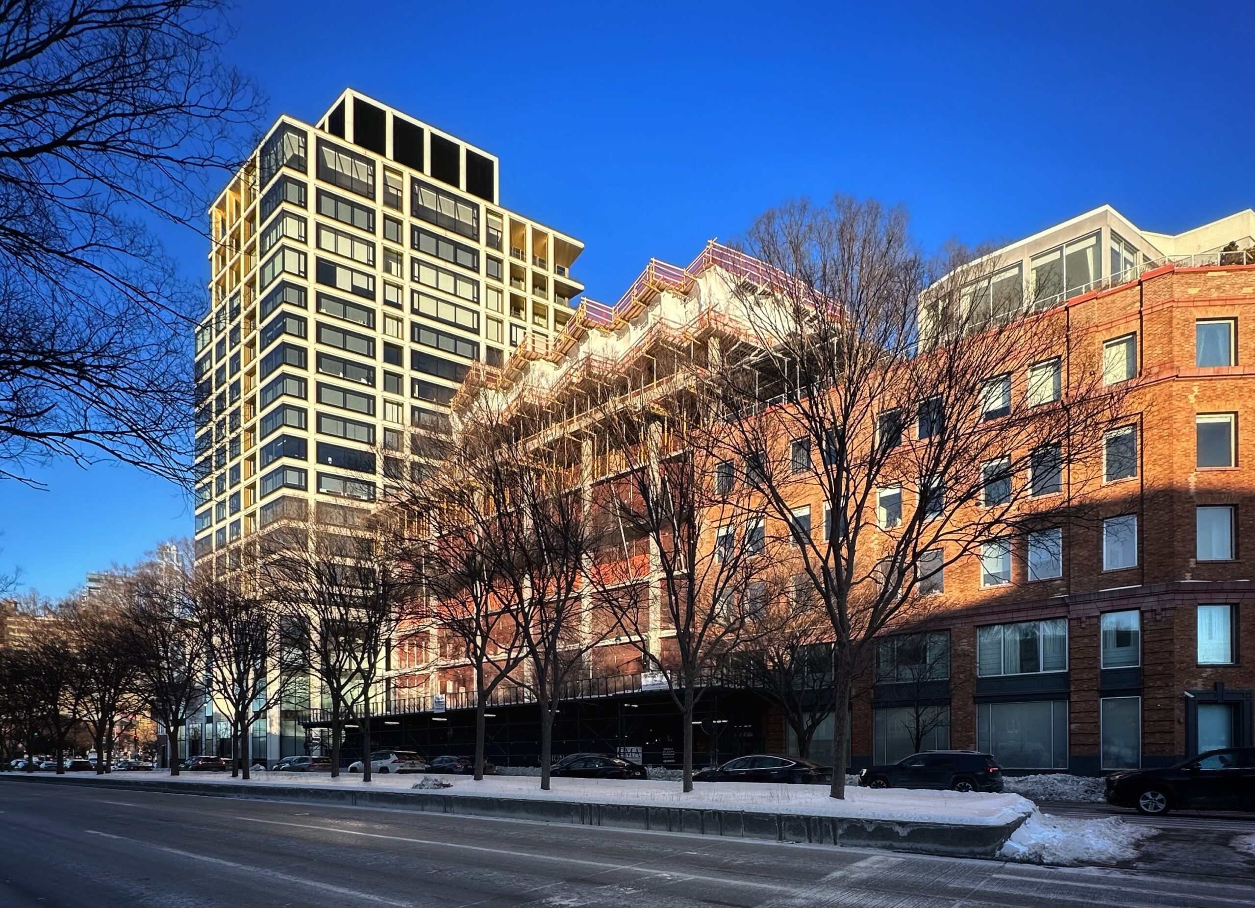 550 West 21st Street Rises in West Chelsea, Manhattan
