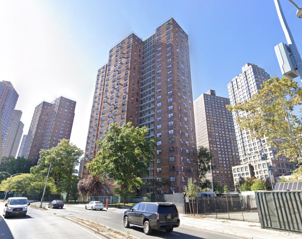 Residences Of Isaacs Houses To Vote On Future Of Development In Yorkville, Manhattan