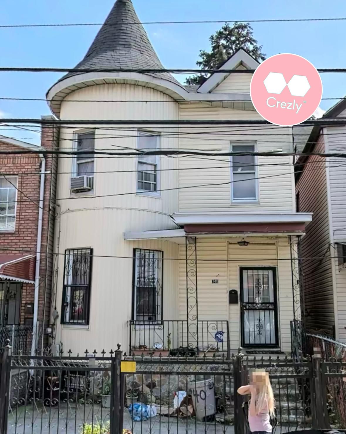 Off-market commercial real estate listing on Crezly