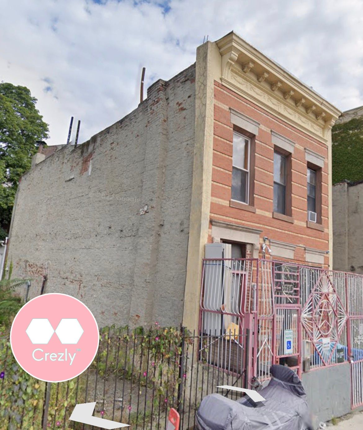 Off-market commercial real estate listing on Crezly