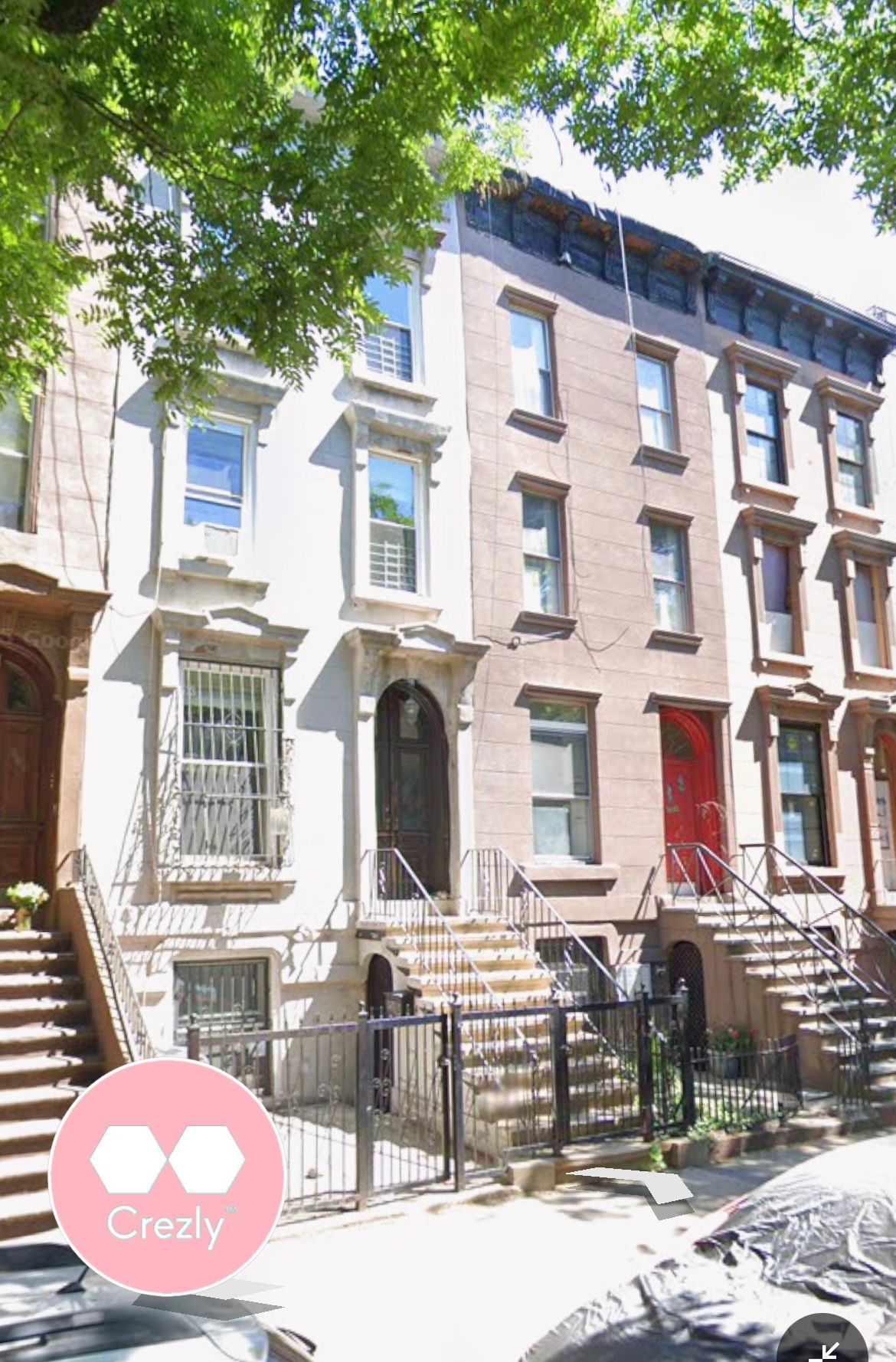 Off-market commercial real estate listing on Crezly