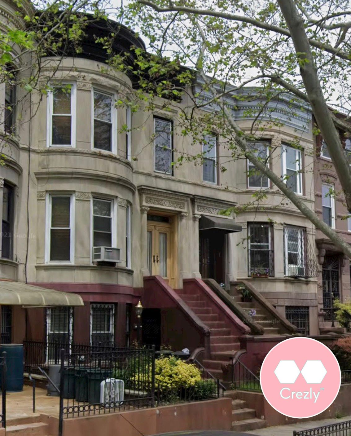 Off-market commercial real estate listing on Crezly