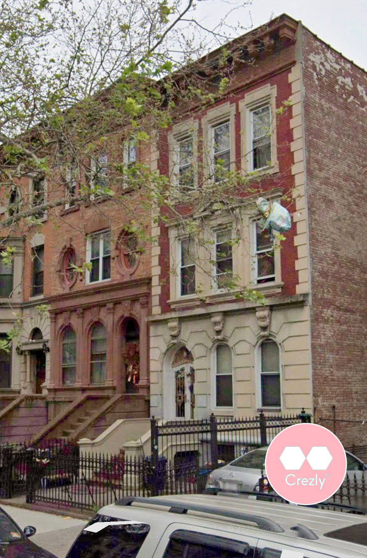 Off-market commercial real estate listing on Crezly