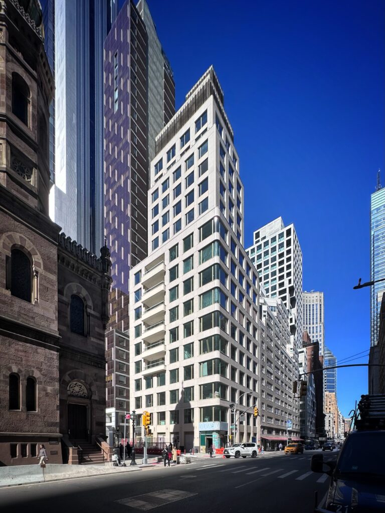 660 Lexington Avenue Wraps Up Construction in Midtown East, Manhattan