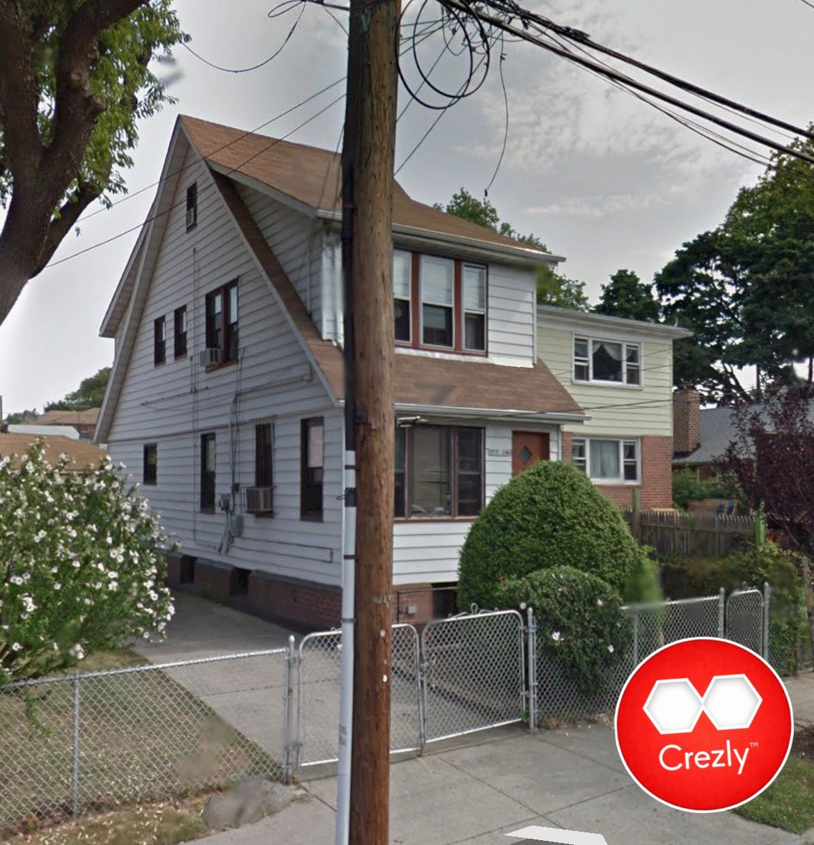 Off-market commercial real estate listing on Crezly