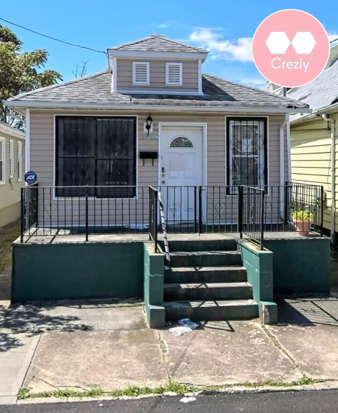 Off-market commercial real estate listing on Crezly