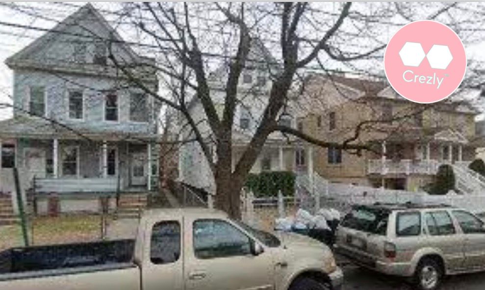 Off-market commercial real estate listing on Crezly