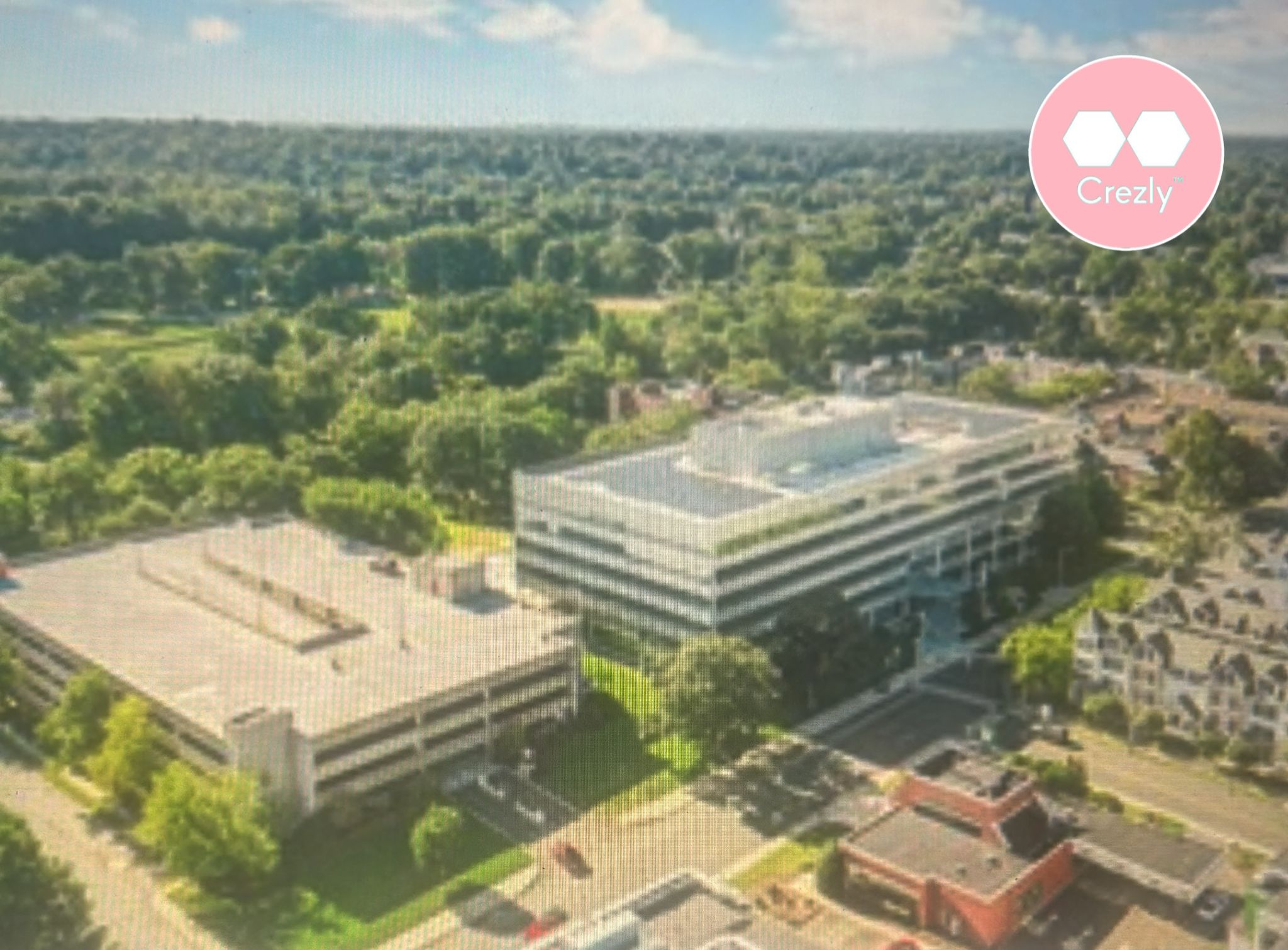 Off-market commercial real estate listing on Crezly