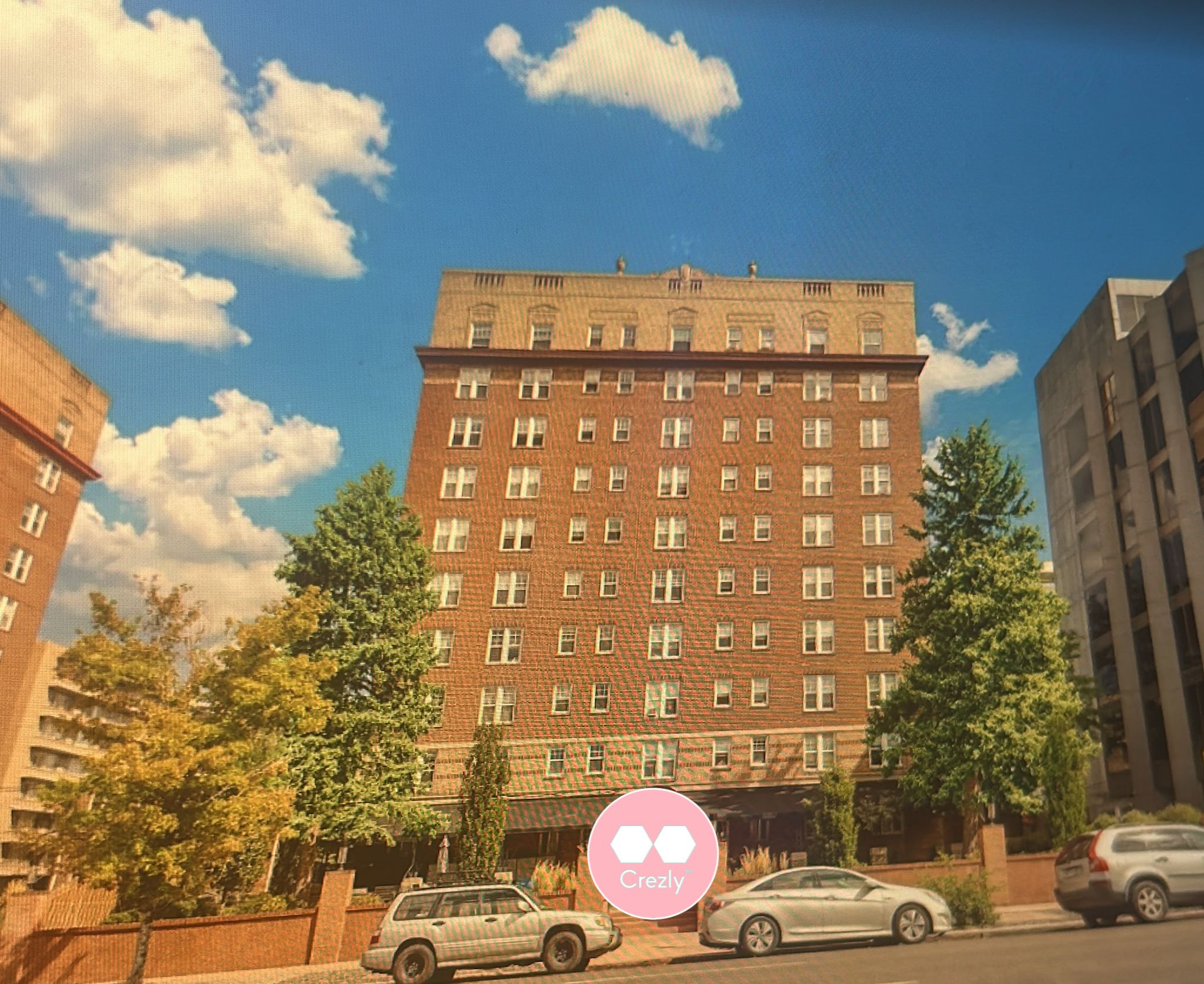 Off-market commercial real estate listing on Crezly