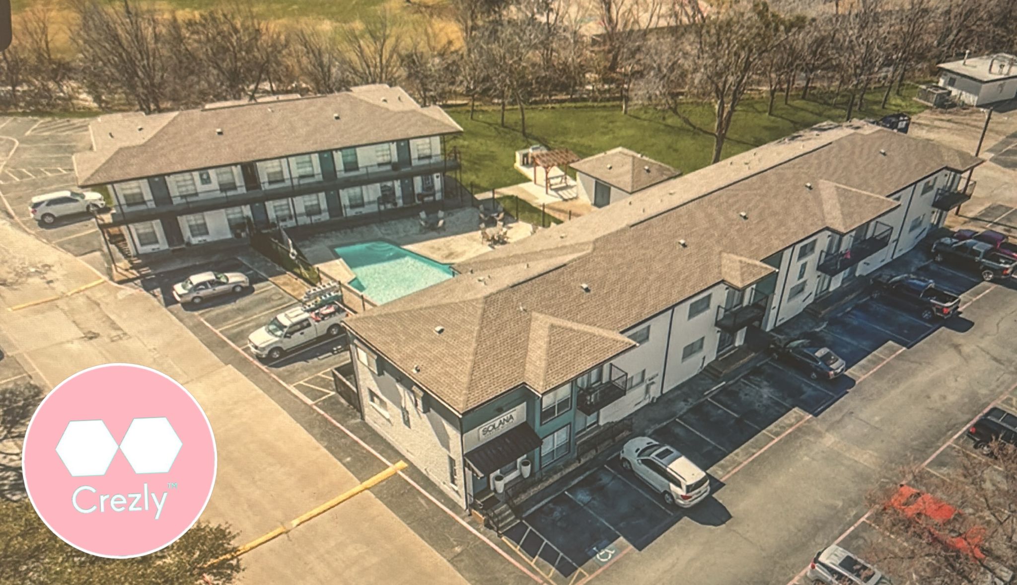 Off-market commercial real estate listing on Crezly