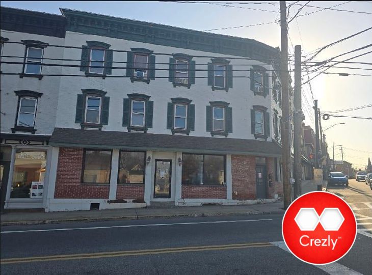 Off-market commercial real estate listing on Crezly