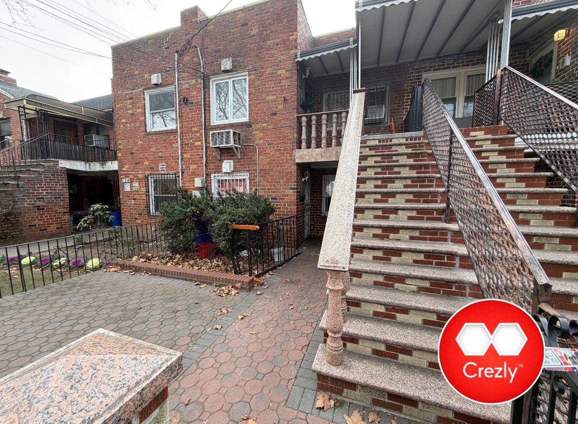 Off-market commercial real estate listing on Crezly