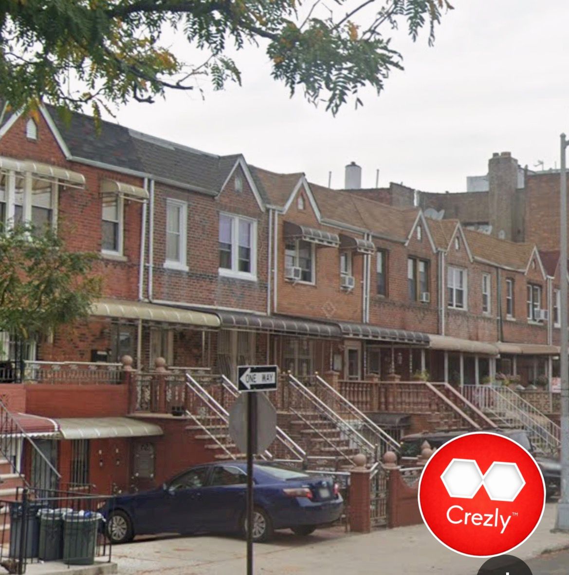 Off-market commercial real estate listing on Crezly