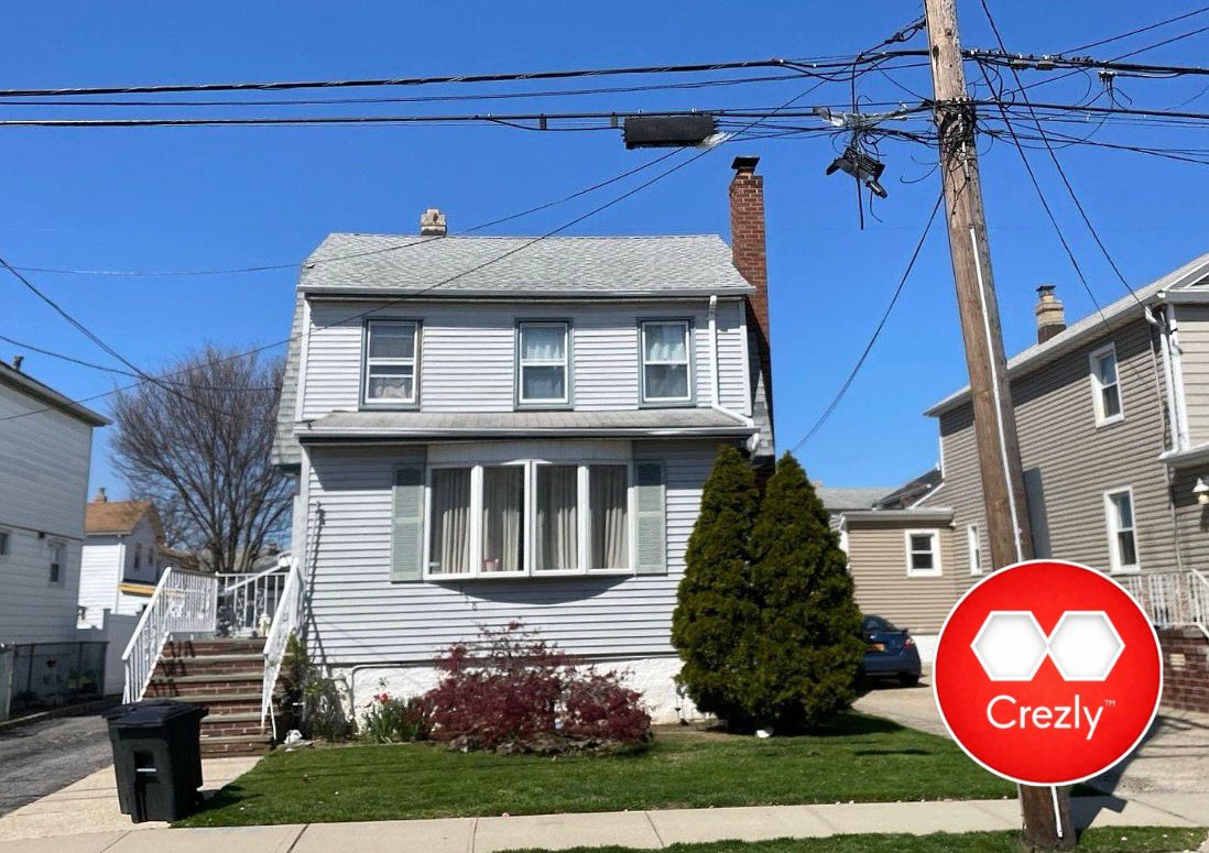 Off-market commercial real estate listing on Crezly