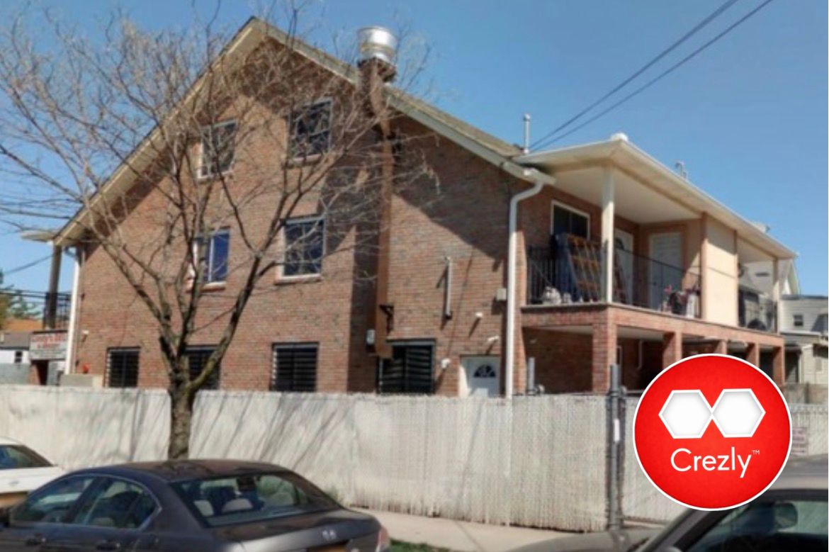 Off-market commercial real estate listing on Crezly