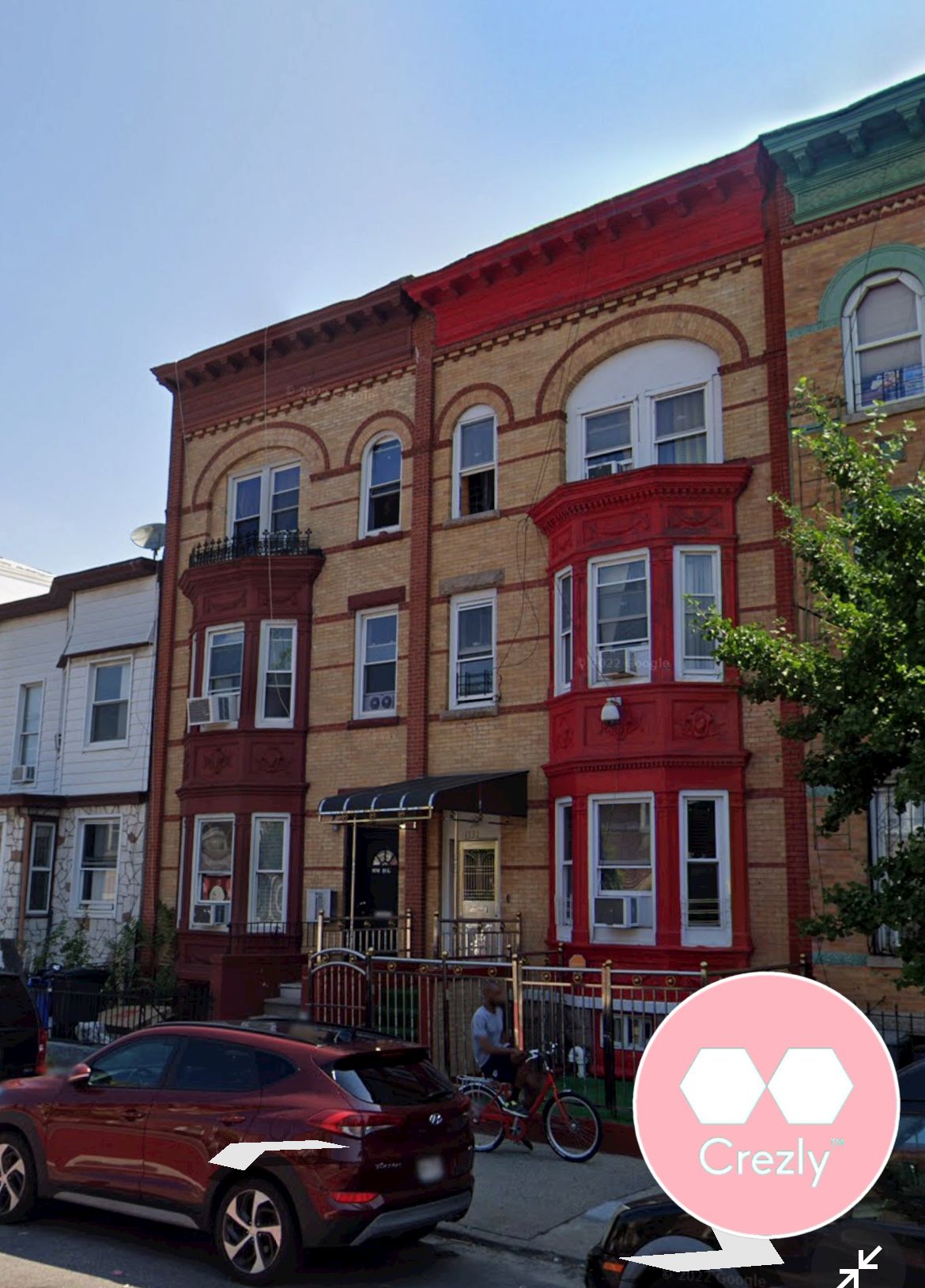 Off-market commercial real estate listing on Crezly