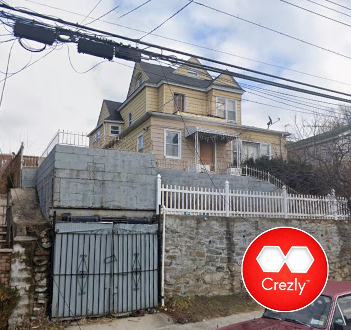 Off-market commercial real estate listing on Crezly