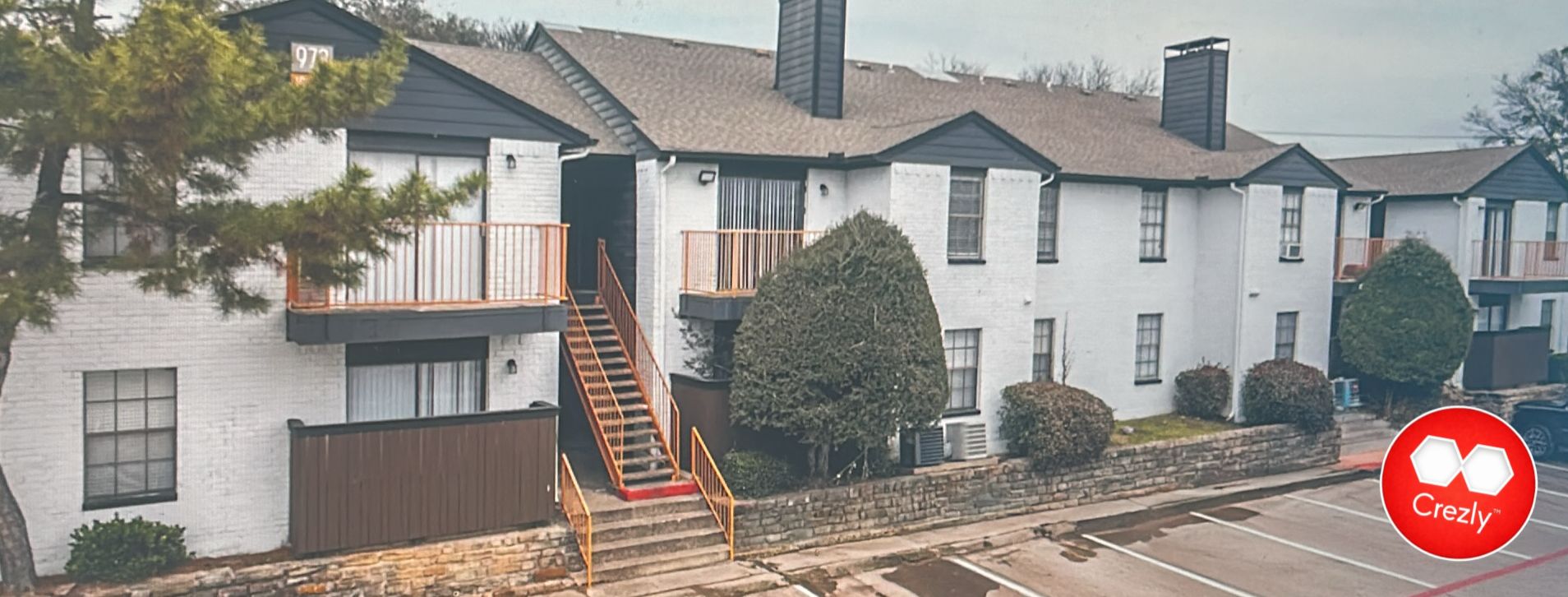Off-market commercial real estate listing on Crezly