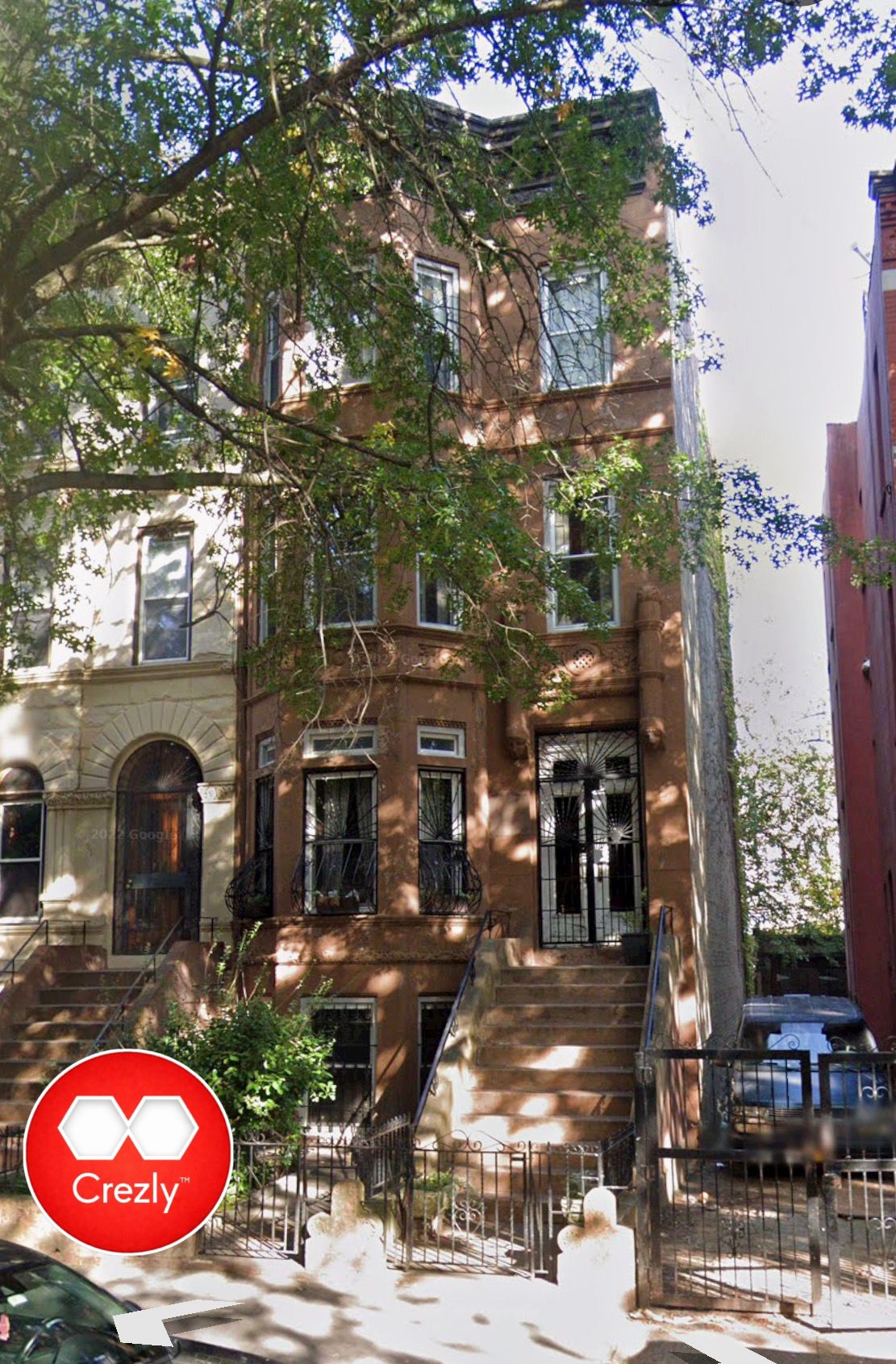 Off-market commercial real estate listing on Crezly