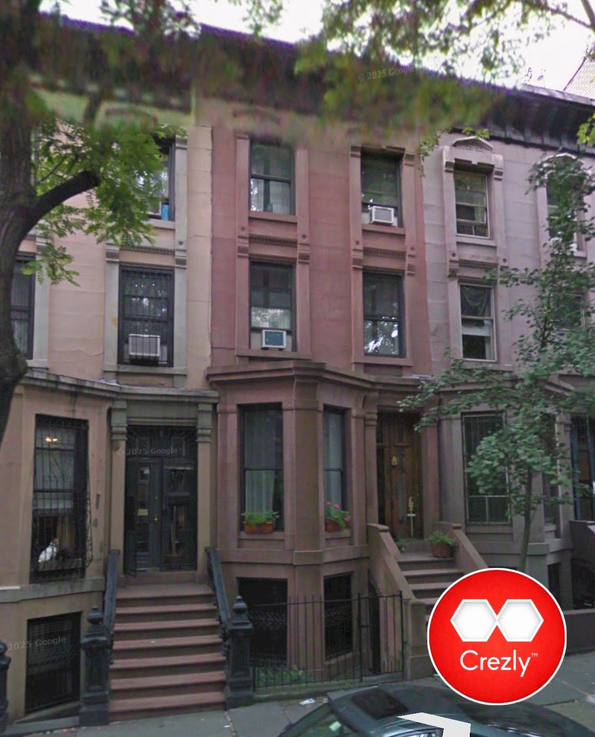 Off-market commercial real estate listing on Crezly