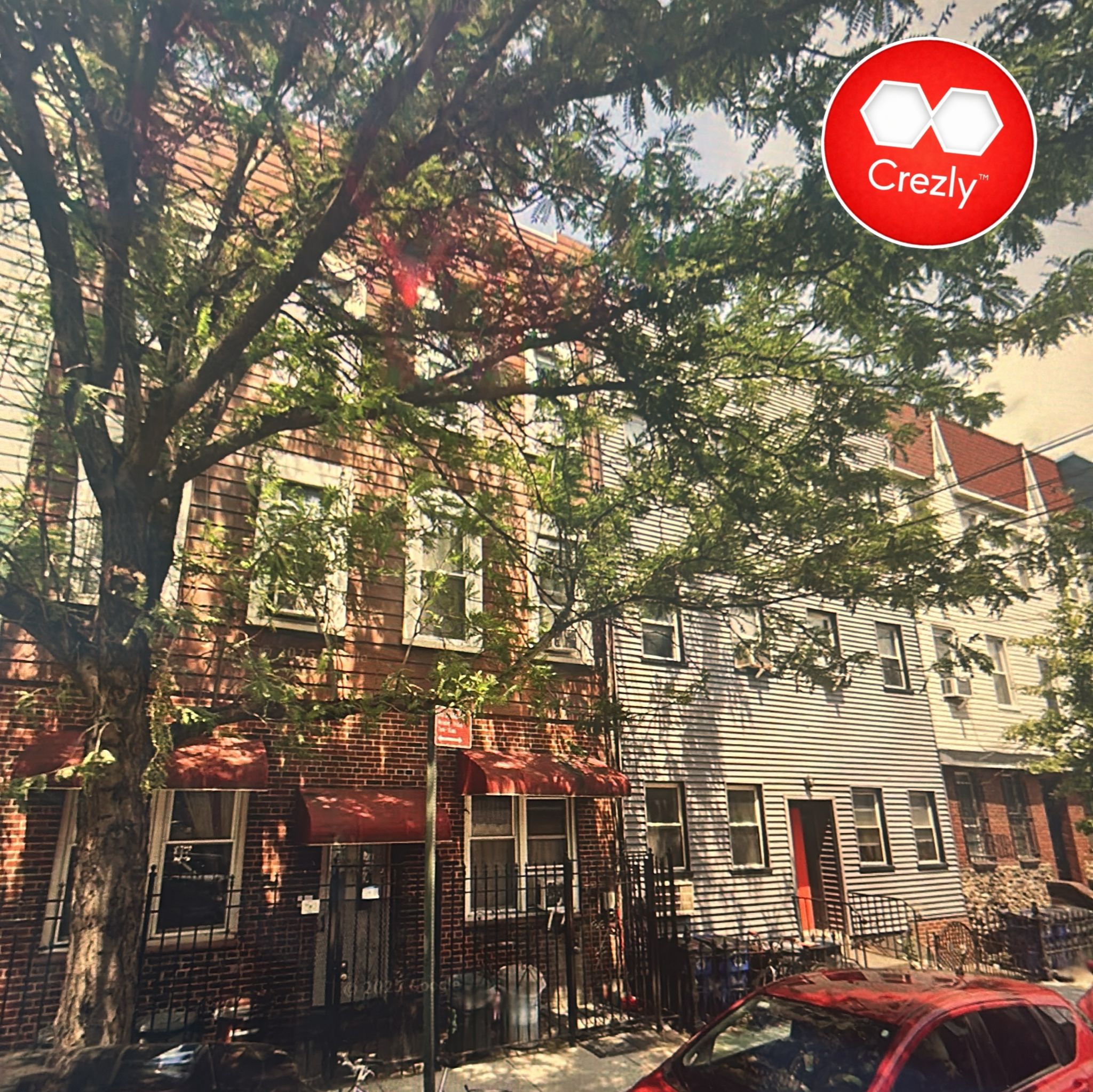 Off-market commercial real estate listing on Crezly