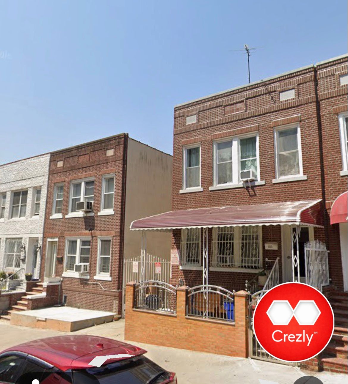 Off-market commercial real estate listing on Crezly