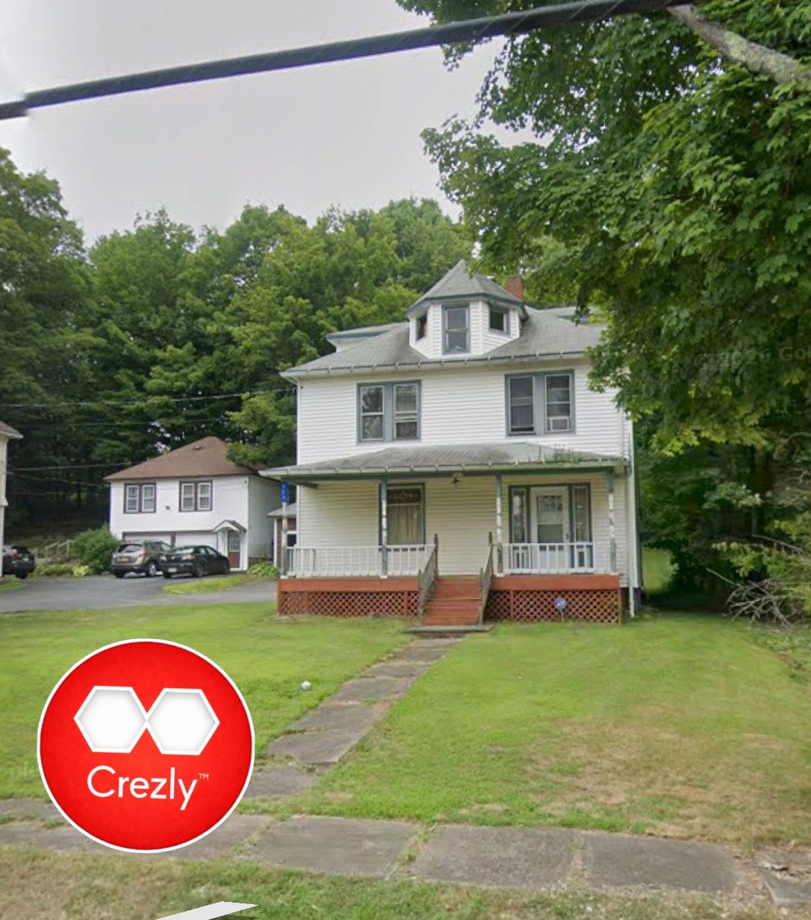 Off-market commercial real estate listing on Crezly