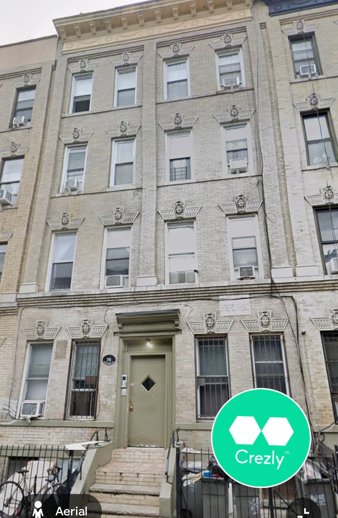 Off-market commercial real estate listing on Crezly