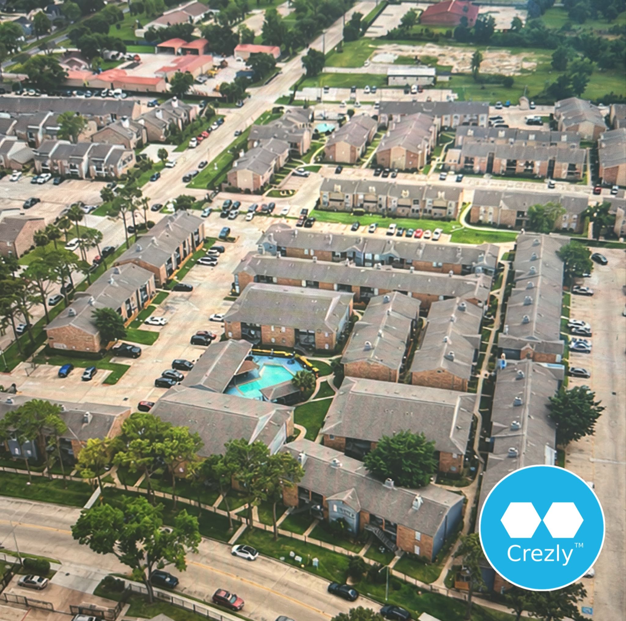 Off-market commercial real estate listing on Crezly