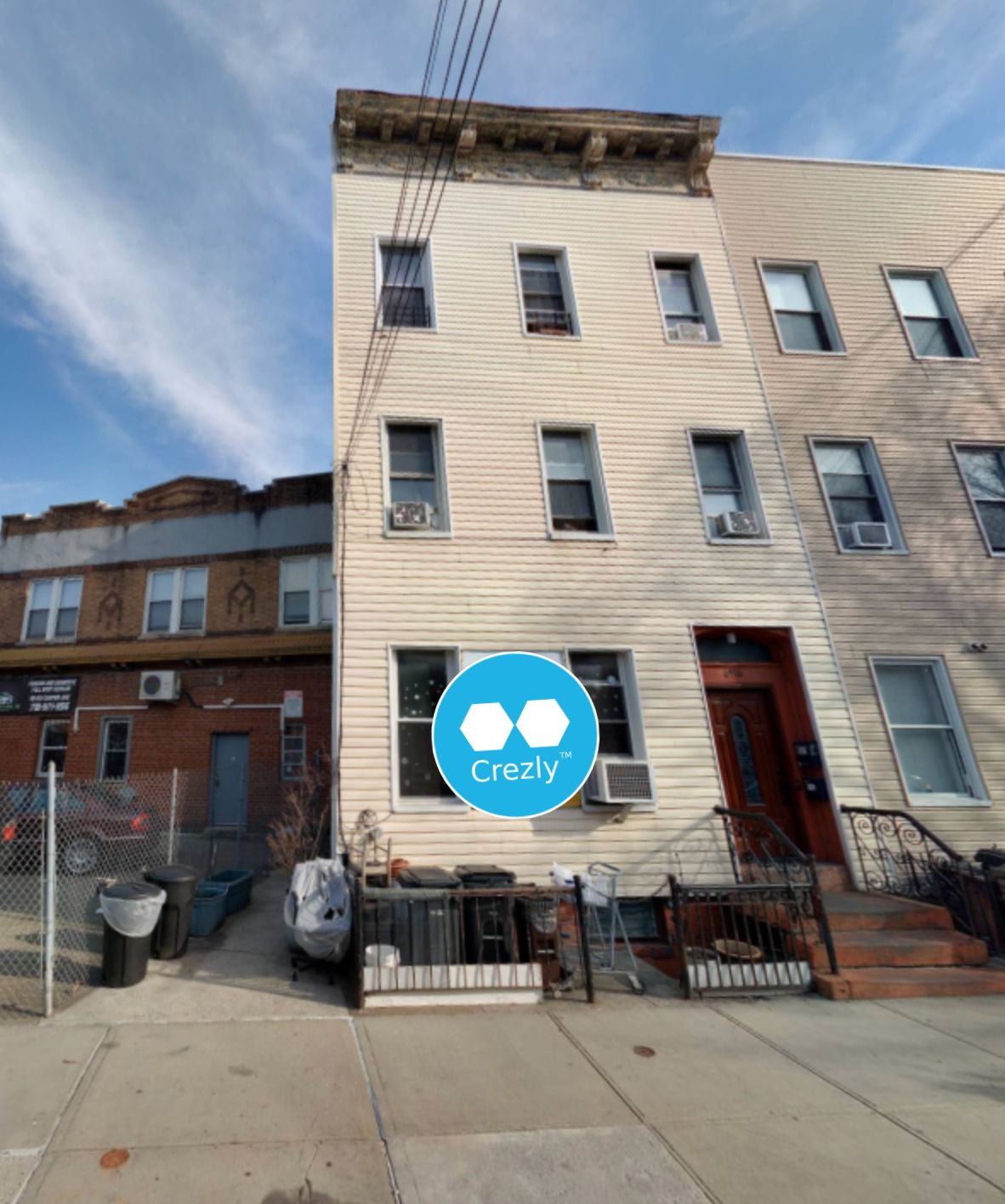 Off-market commercial real estate listing on Crezly