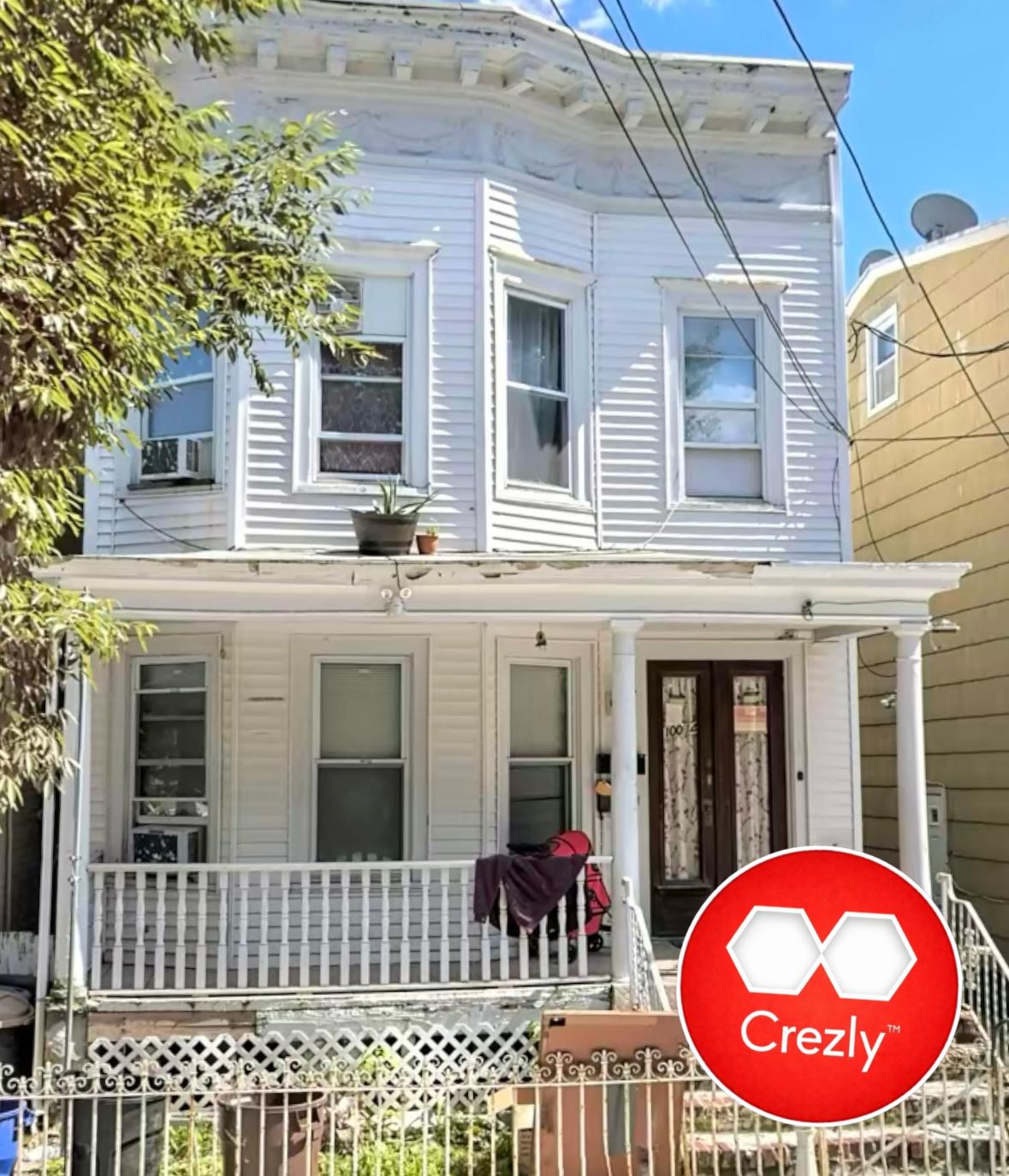 Off-market commercial real estate listing on Crezly