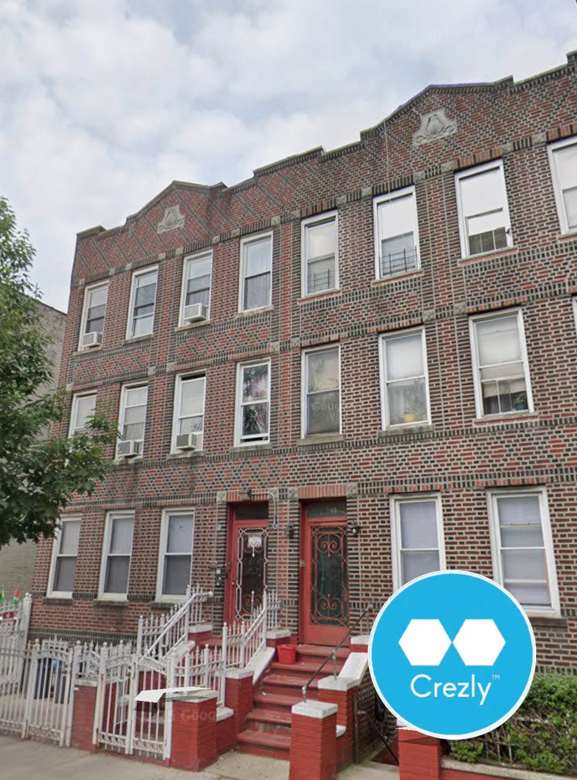 Off-market commercial real estate listing on Crezly