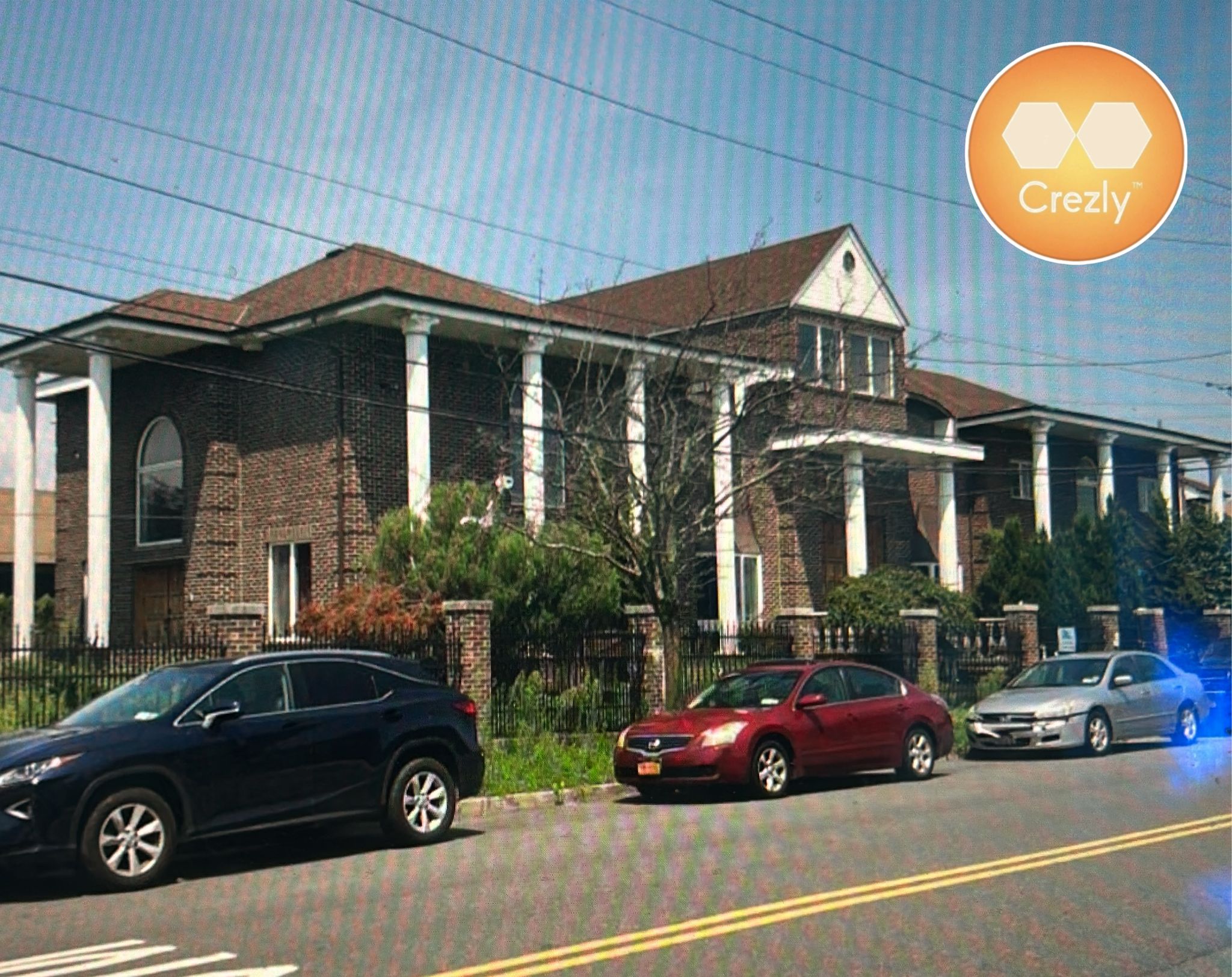 Off-market commercial real estate listing on Crezly