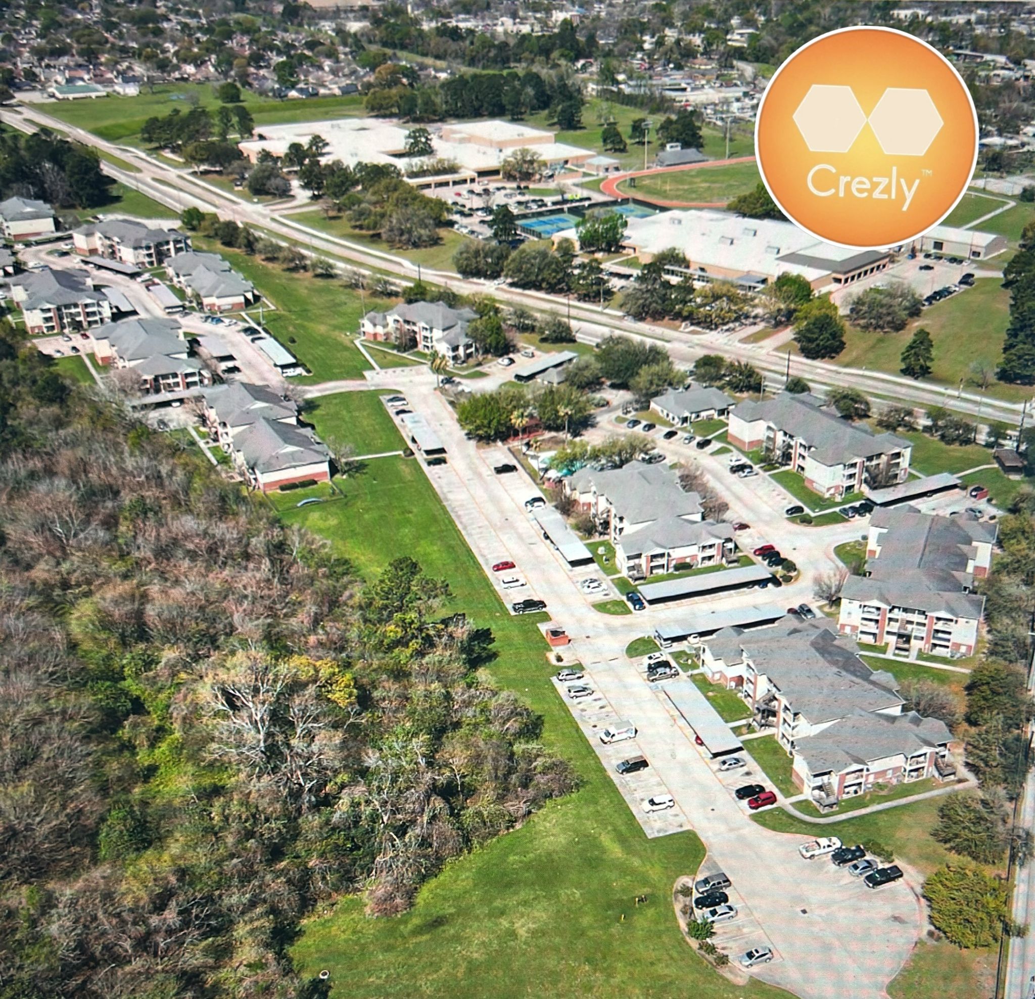 Off-market commercial real estate listing on Crezly
