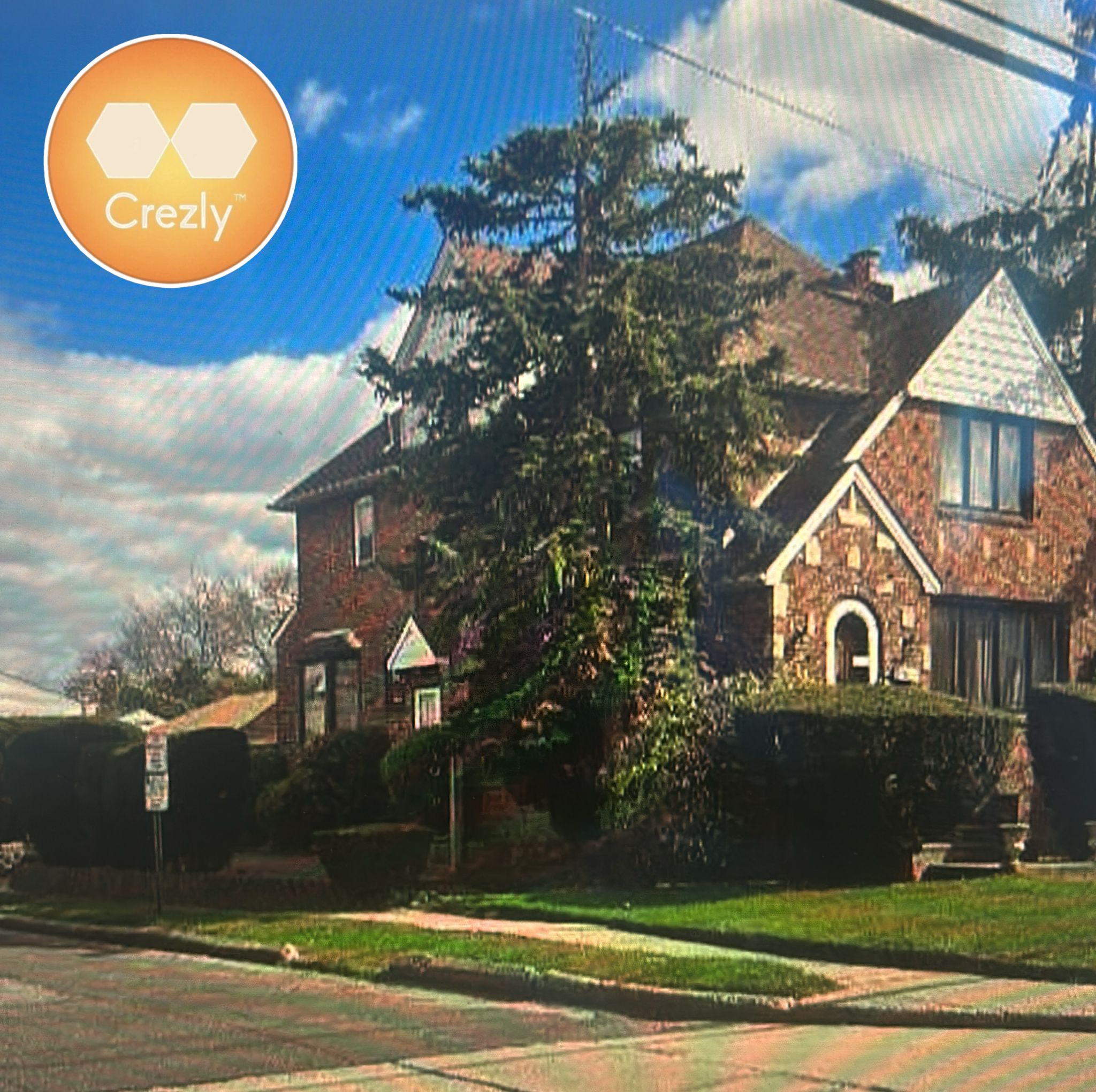 Off-market commercial real estate listing on Crezly