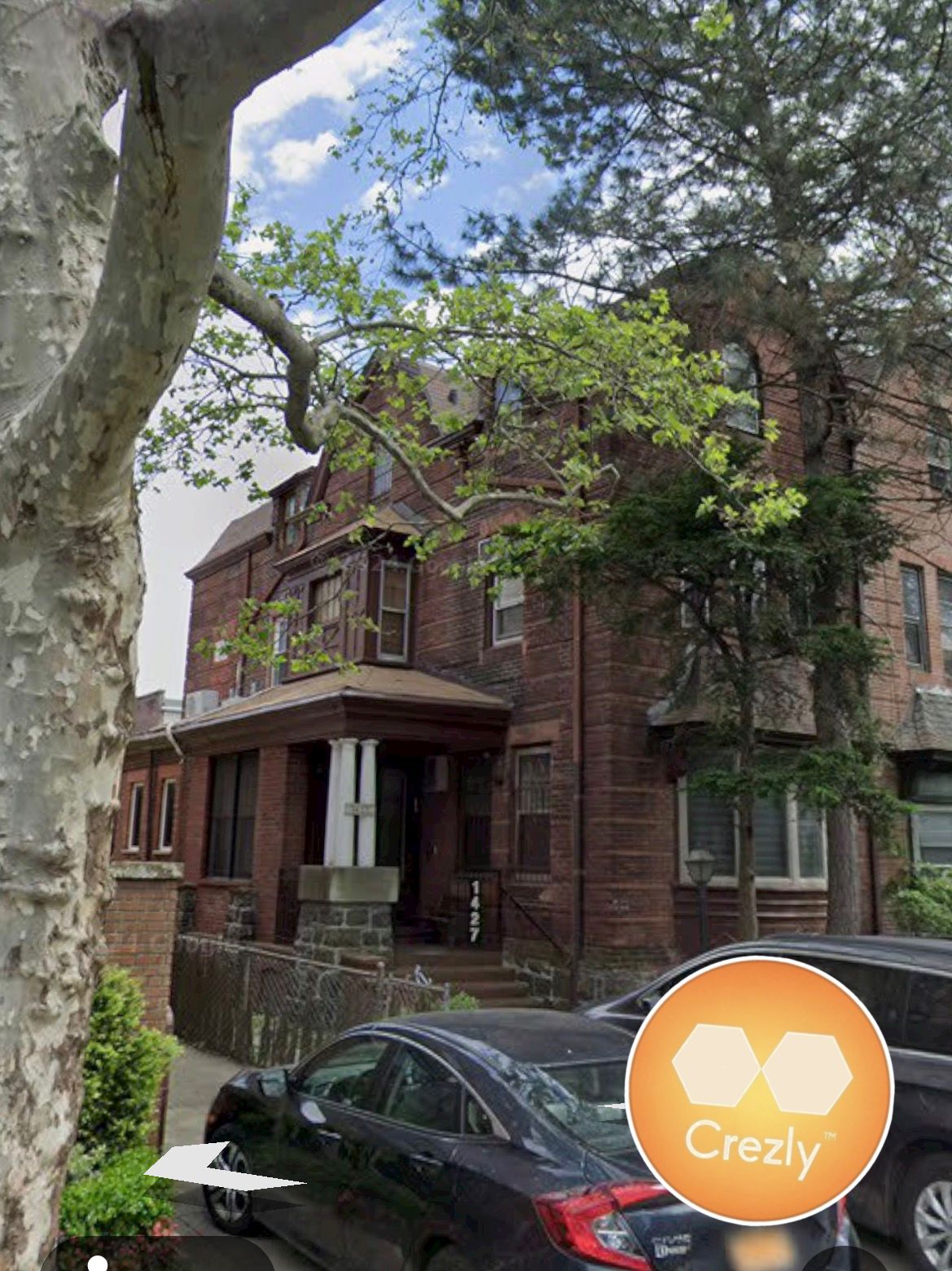 Off-market commercial real estate listing on Crezly