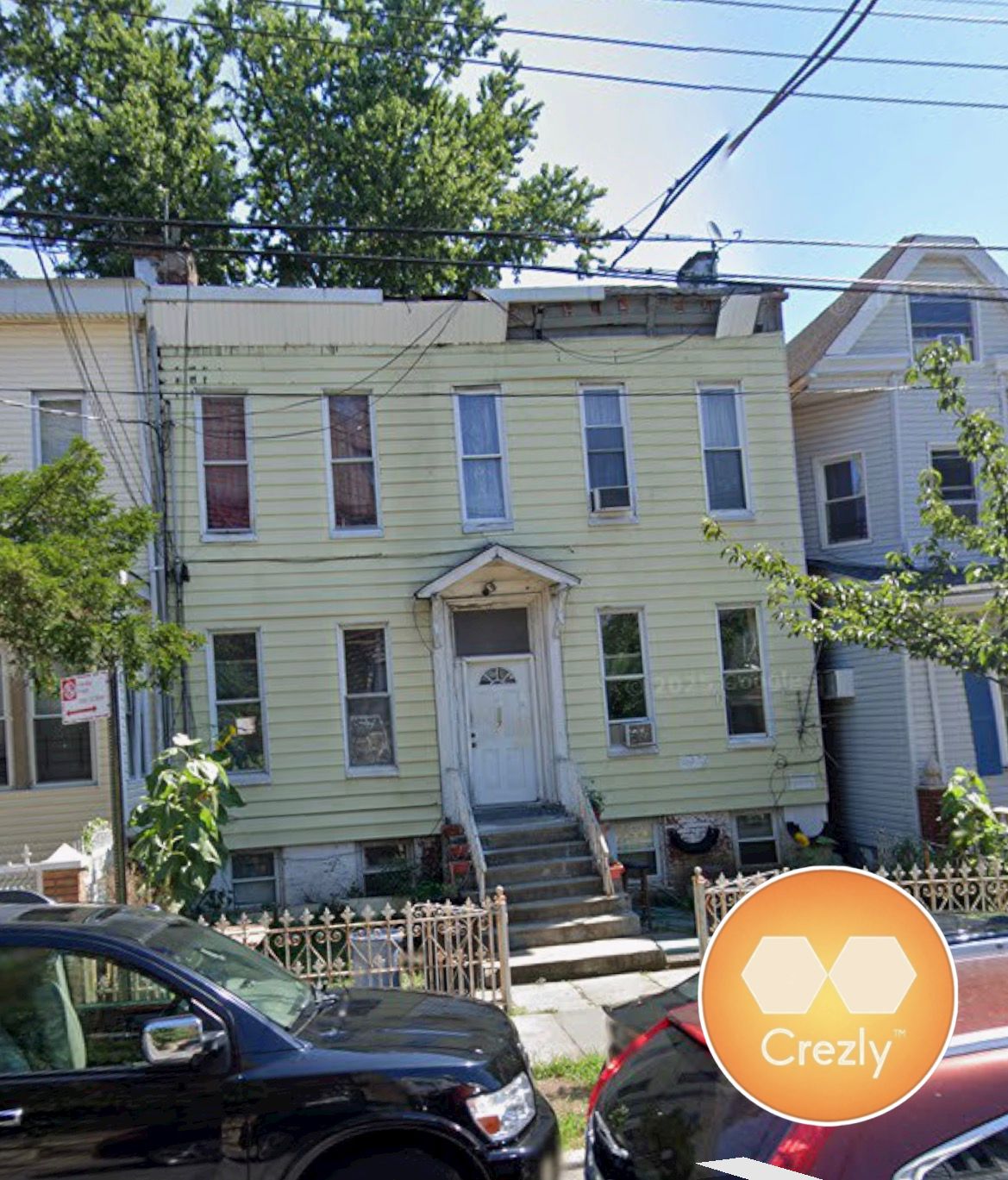 Off-market commercial real estate listing on Crezly