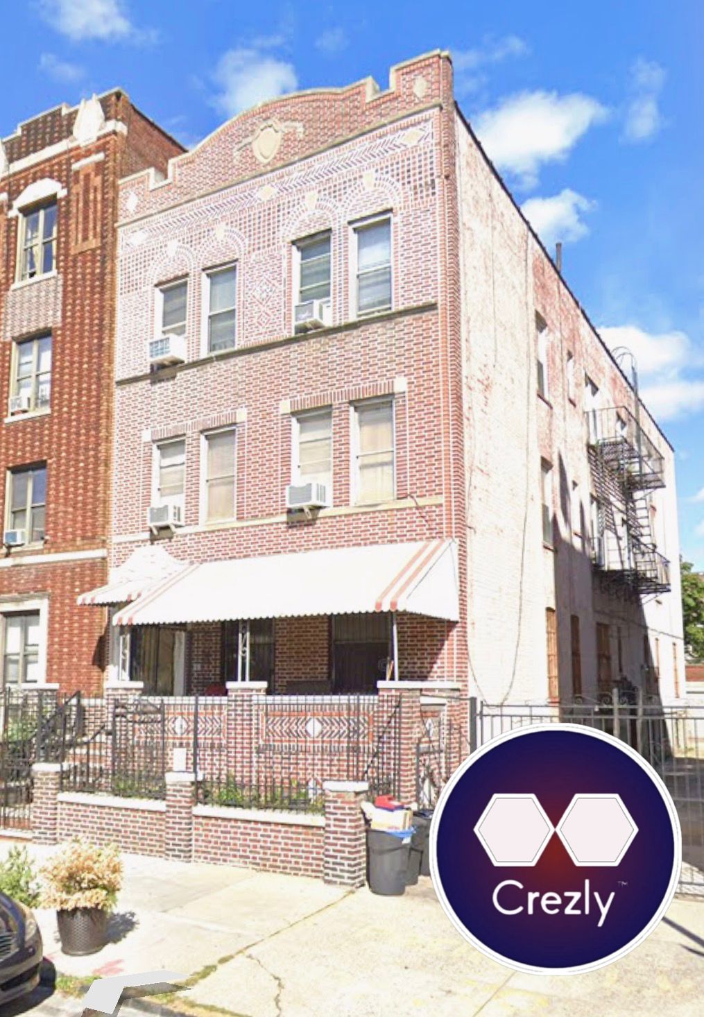 Off-market commercial real estate listing on Crezly