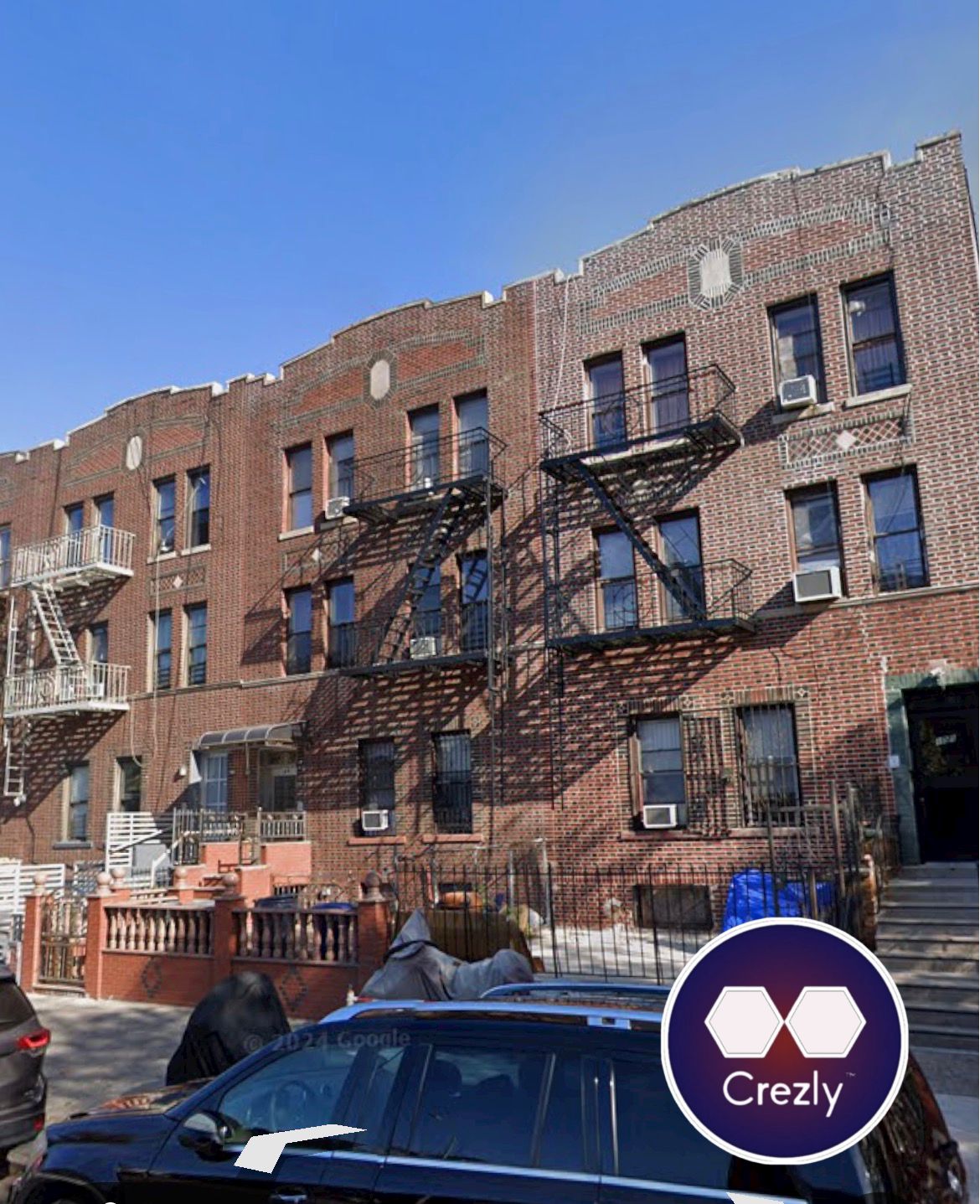 Off-market commercial real estate listing on Crezly