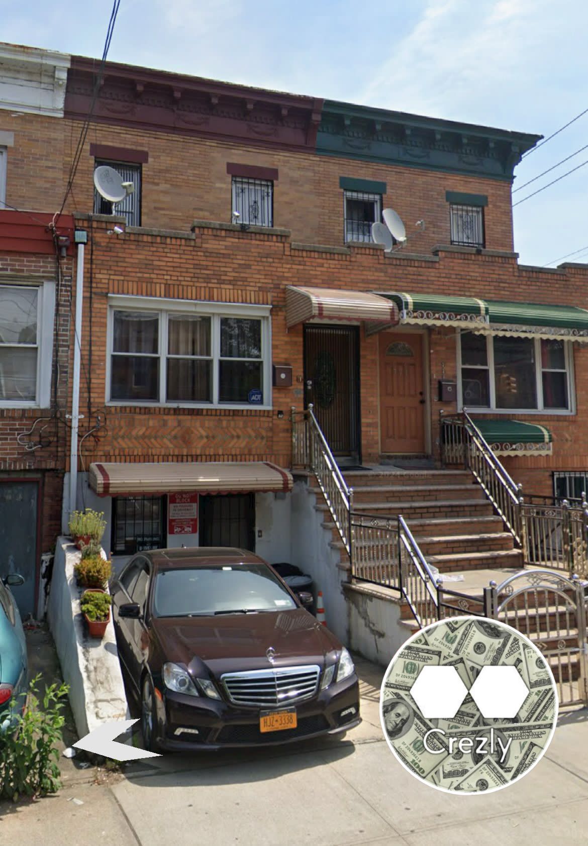 East NY Single family 1350sqFt built 4br 2bath with parking out front on 16x100 R6 zone can build up Delivered fully vac