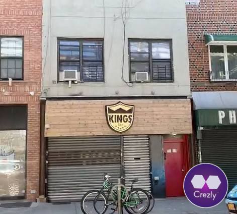 Jackson Heights, mixed-use building (masonry construction, attached) 19x65 ft on 19x75 ft lot, R6 zoning, taxes $29.5K. 