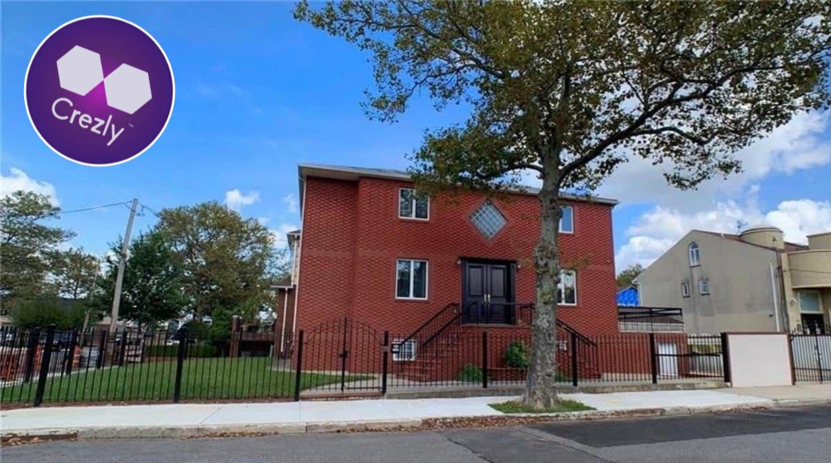 Off-market commercial real estate listing on Crezly