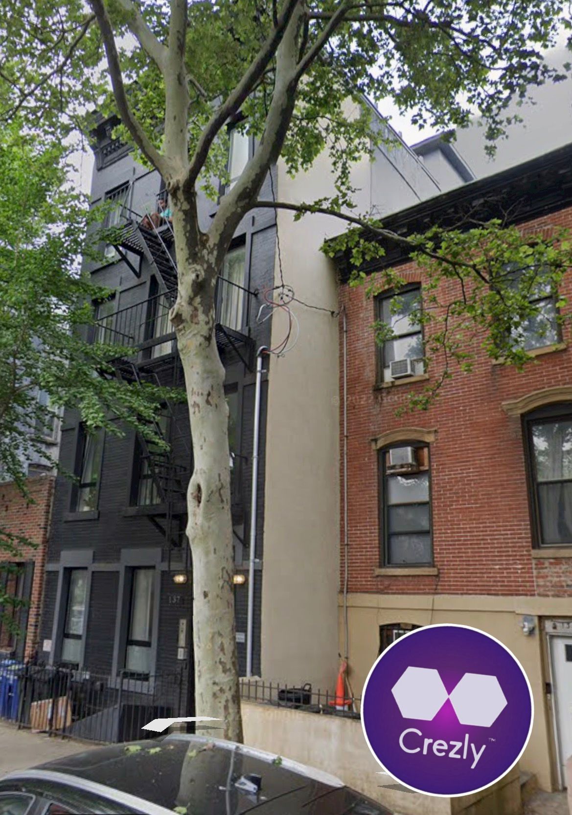 Off-market commercial real estate listing on Crezly
